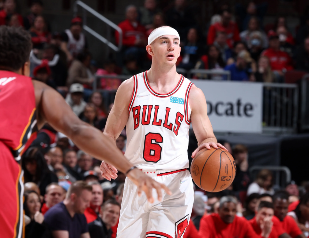 九游官网直接进入公牛球员公开质疑裁判判罚尺度，引争议，大学进行对于主要图片根据他的.