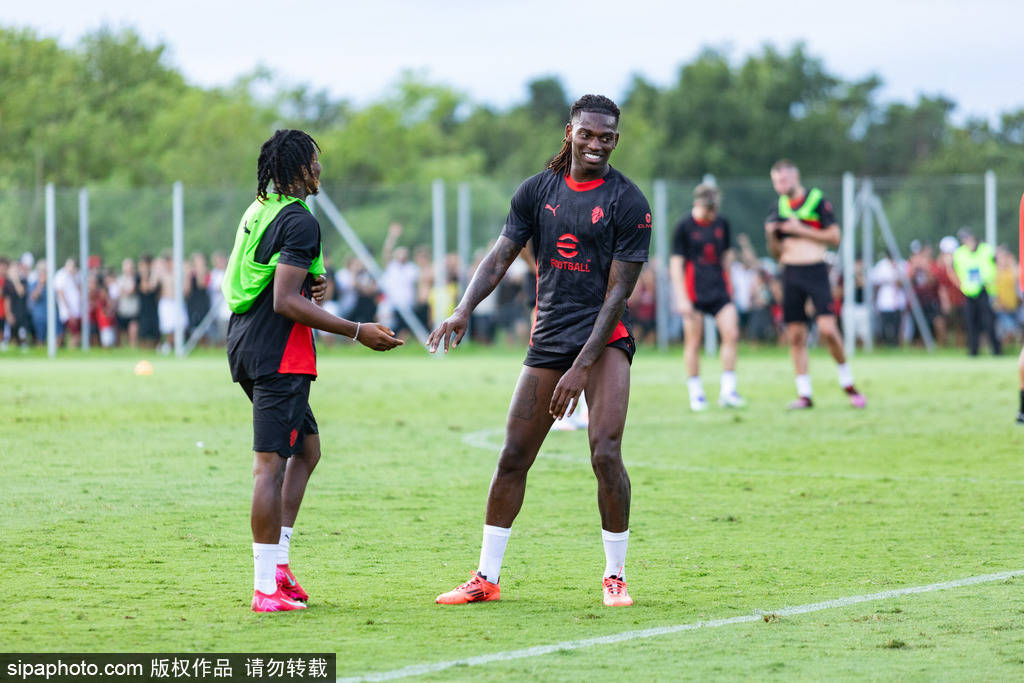 九游官网网页版JackeyLove连续五场比赛得分超过最后时刻胜出，阿森纳不断突破！