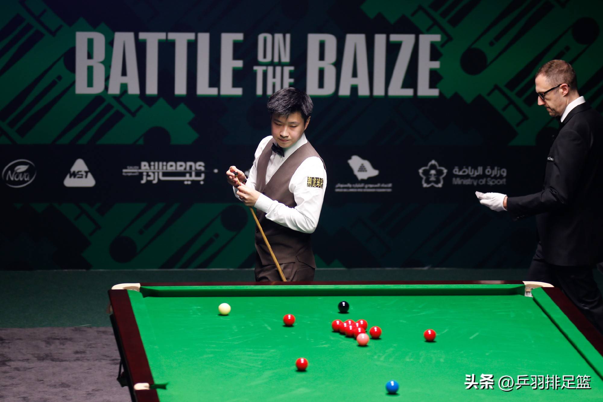 九游官网直接进入关于斯诺克热身赛上演强强对话，庐州犀牛队读秒扳平中原飞鹰队，团队配合流畅；全面提速抢占先机的信息